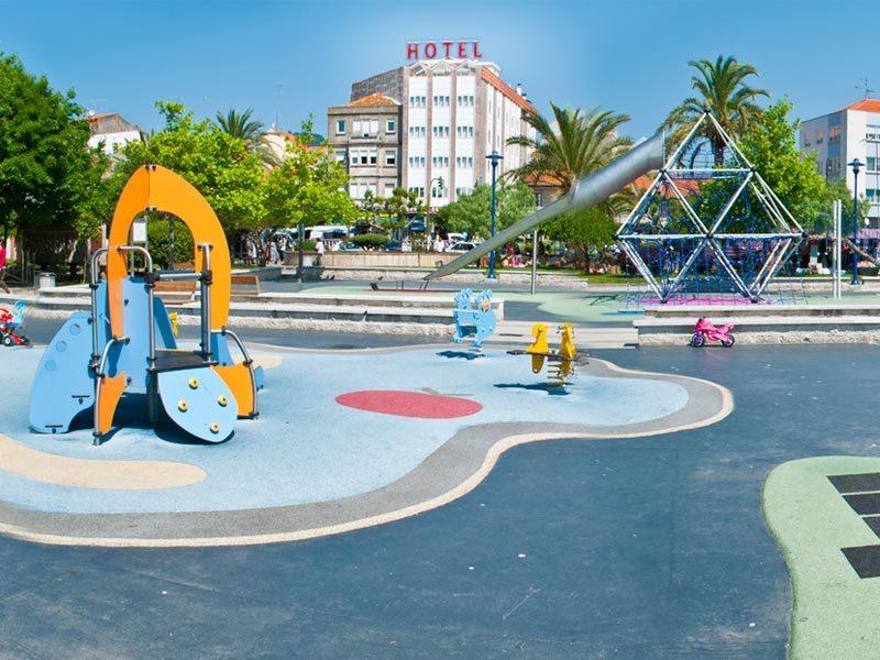 Hotel Airinos 3* Кангас де Морацо Екстериор снимка
